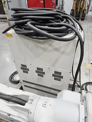 USED 2004 YASKAWA EA1400
