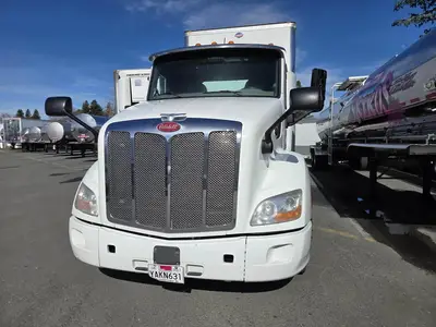 USED 2018 PETERBILT 579