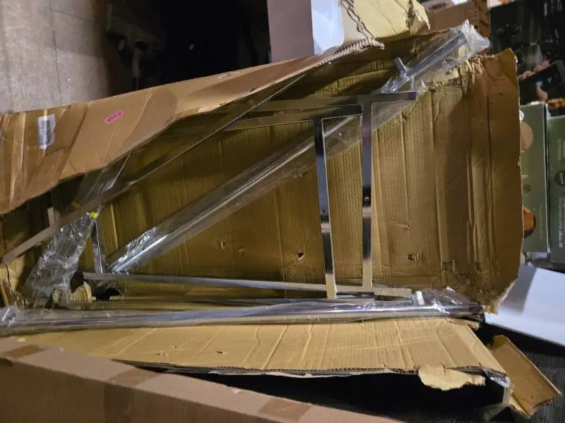 Double Rail R-Rack with Z-Brace (in original packaging)