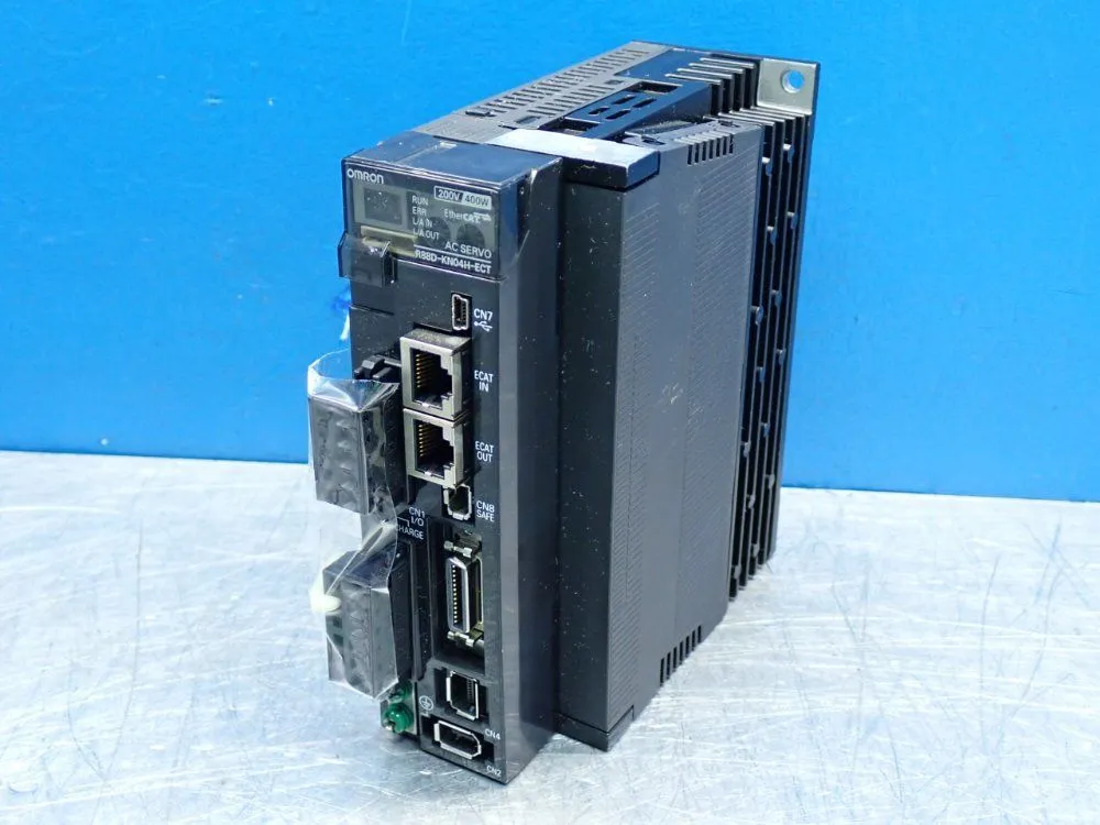 USED OMRON R88DKN04HECT