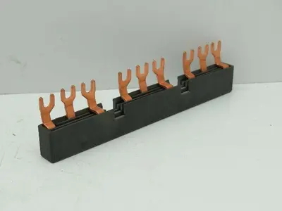 Sprecher Schuh KT7-25-DB-54-3 Busbar 600VAC 64A  Lot of 6