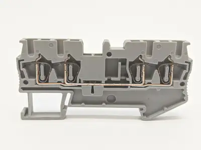 ST 2,5-QUATTRO,ST 2.5-QUATTRO,3031306 | Phoenix Contact Typ ST 2,5-QUATTRO Feed-through Terminal Block 3031306 LOT OF 5 - Used