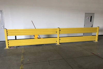 Used _UNKNOWN_ _UNKNOWN_ Guard Rails Rhode Island US | American Surplus #1268237