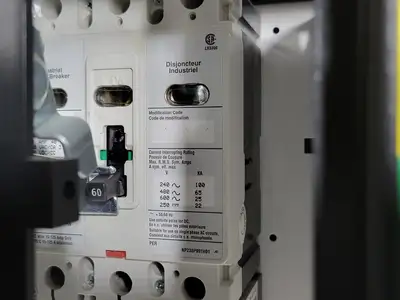 60/80A, 3P, 600V, Disconnect Switch HFD3060 Bucket for Freedom 2100 MCC Frame