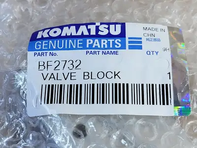 NEW KOMATSU BF2732