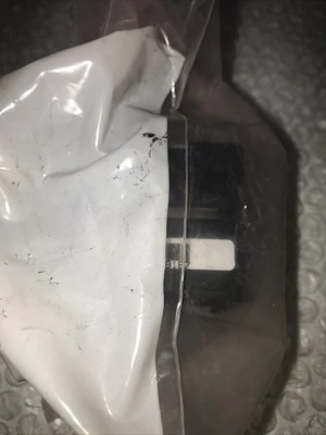 ** NEW IN FACTORY BAG AEG 910-302-083-22 CONTACTOR #