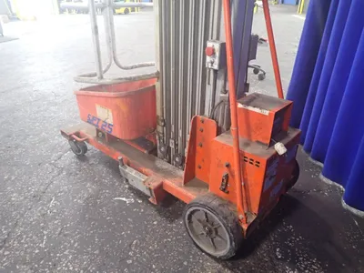 USED 1997 SKYJACK SJP