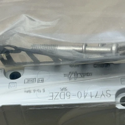 NEW SMC SY7140-5DZE