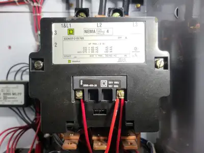 USED SQUARE D MODEL 6