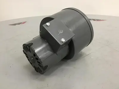 USED DAYTON 4C446