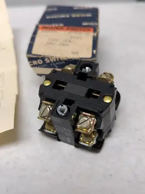 New | in-Stock MICRO SWITCH PTCC Miscellaneous Equipment (Electrical & Power) Ohio US | Surplus Asset Holdings #1243463