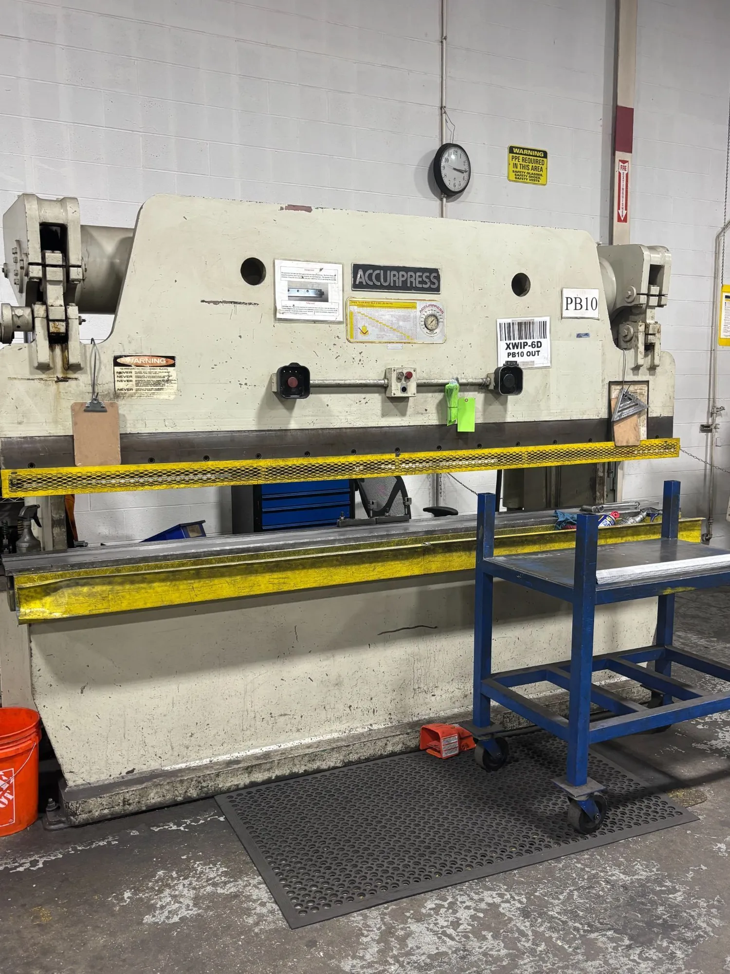 Used ACCURPRESS 713010 Press Brakes Illinois US | Asset Exchange Corporation #1310673