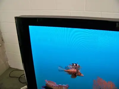 58" Samsung FP-T5884 Plasma Monitor / TV / Television with small Screen Burn
