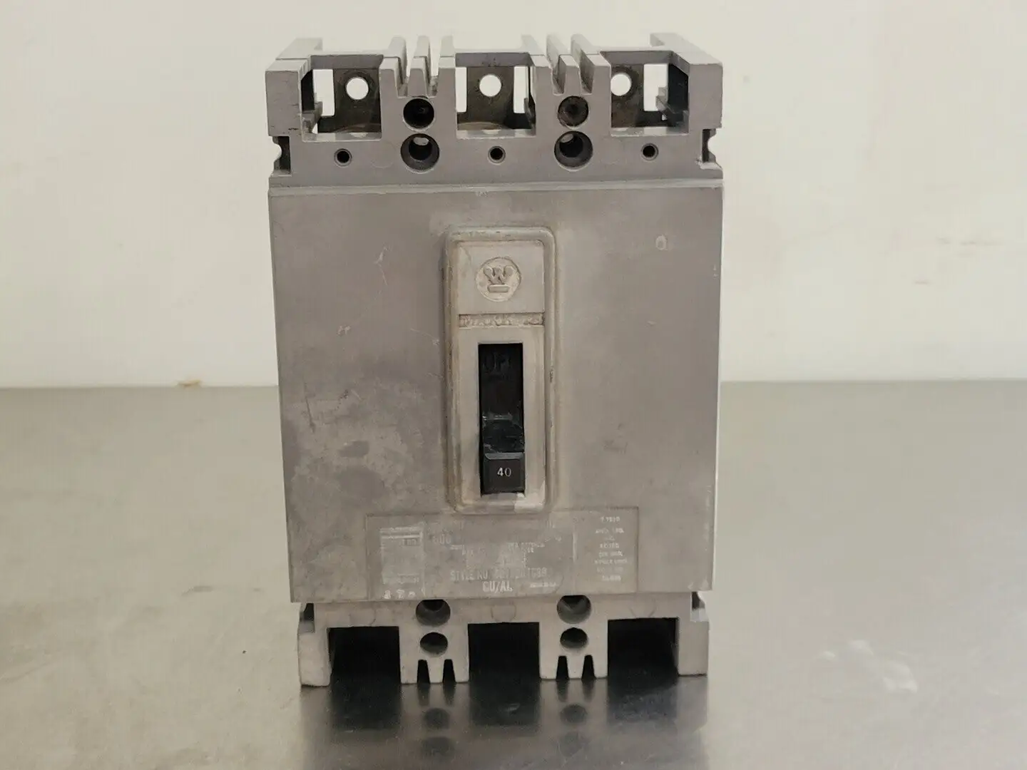 USED WESTINGHOUSE HFD3040