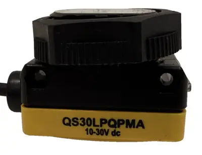 NEW BANNER ENGINEERING QS30LPQPMA POLARIZED BEAM 19302H