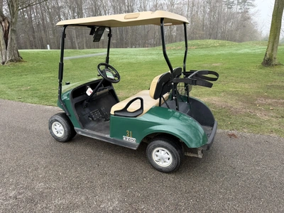 (1) 2017 E-Z-Go golf cart with a Kawasaki gas engine, model 625111G01, does not include Club canopy ...