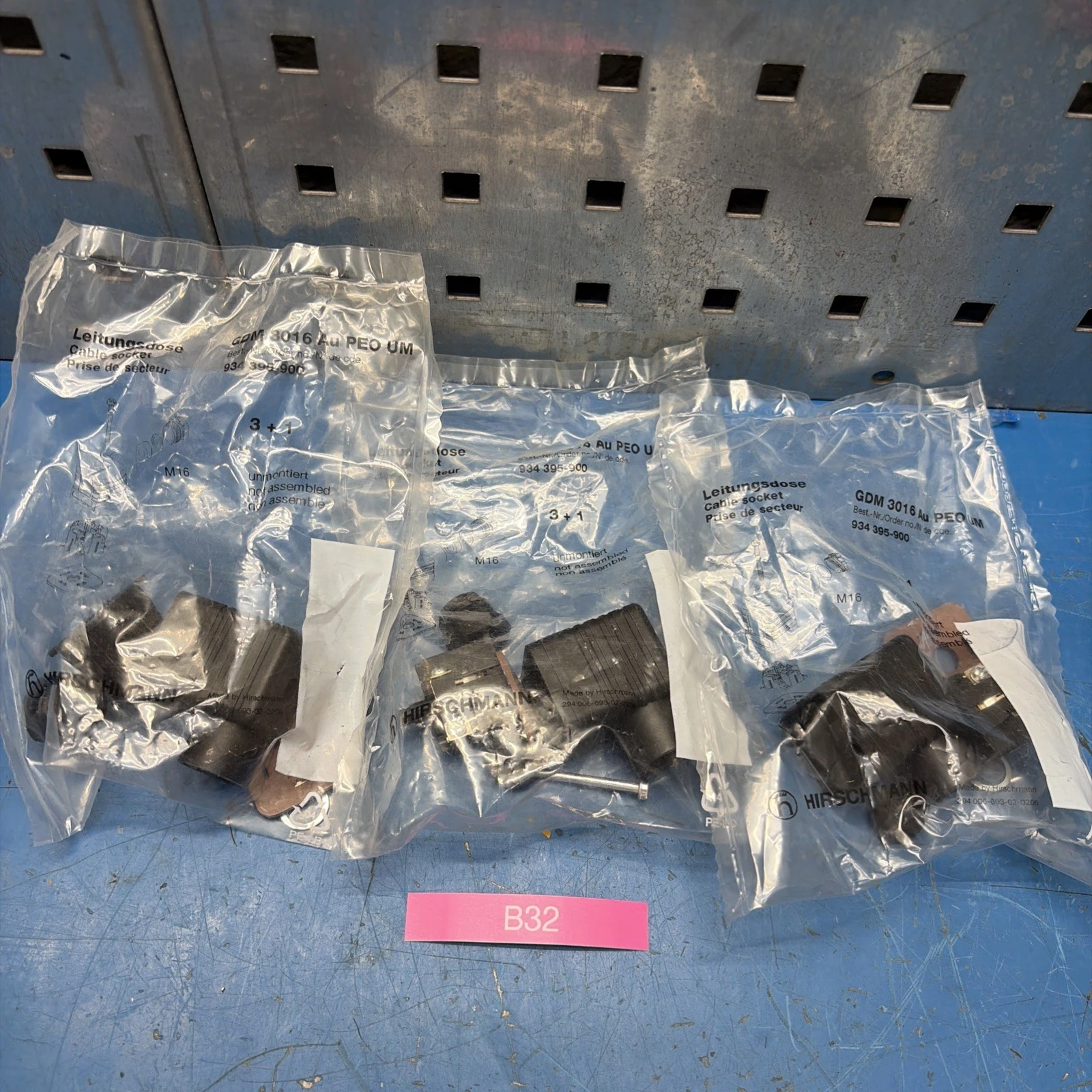 NEW Hirschmann GDM 3016