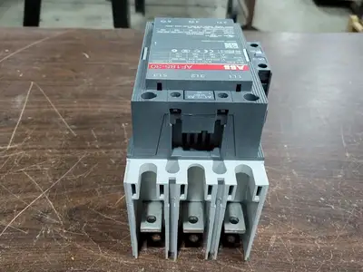 NEW 2014 ABB AF185-30-11-72