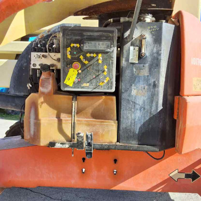 USED 2013 JLG 450AJ