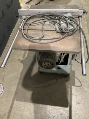 Used DELTA 34-802F Woodworking Table Saws Michigan US | iGAM Industrial Marketplace #1336015