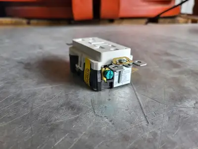 20 Amp 125V GFCI Receptacle