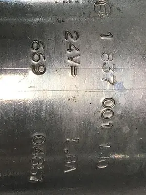 USED BOSCH 0 810 001 700