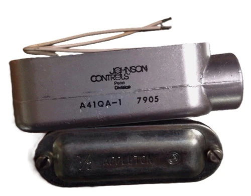 Johnson Controls A41QA-1 Temperature Switch [New]