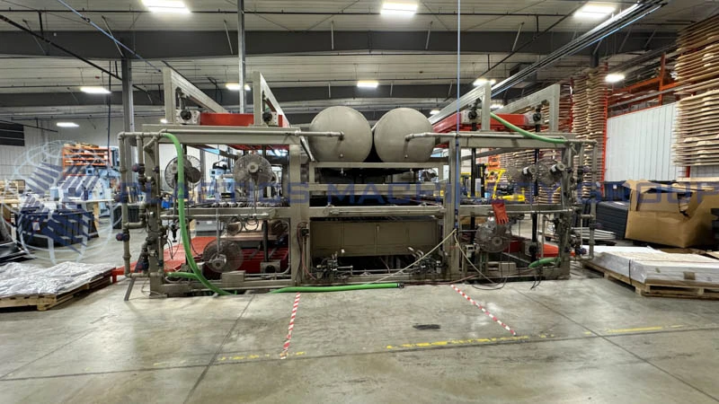 Used Comet 5′ x 10′ Double Ender