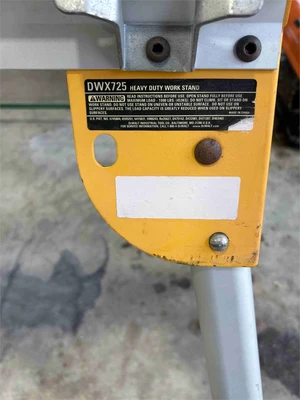 Used DEWALT DW715 Miter Saws Texas US | MachineryMax #1244500