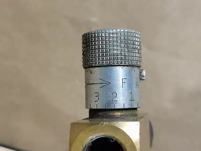 USED LAMB-GRAYS 870301-17