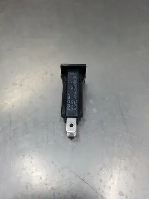 Used NTE W28-XQ1A-5 Thermal Circuit Breaker, 5A, 32VDC Circuit Breakers South Carolina US | Palmetto Automation #1507527