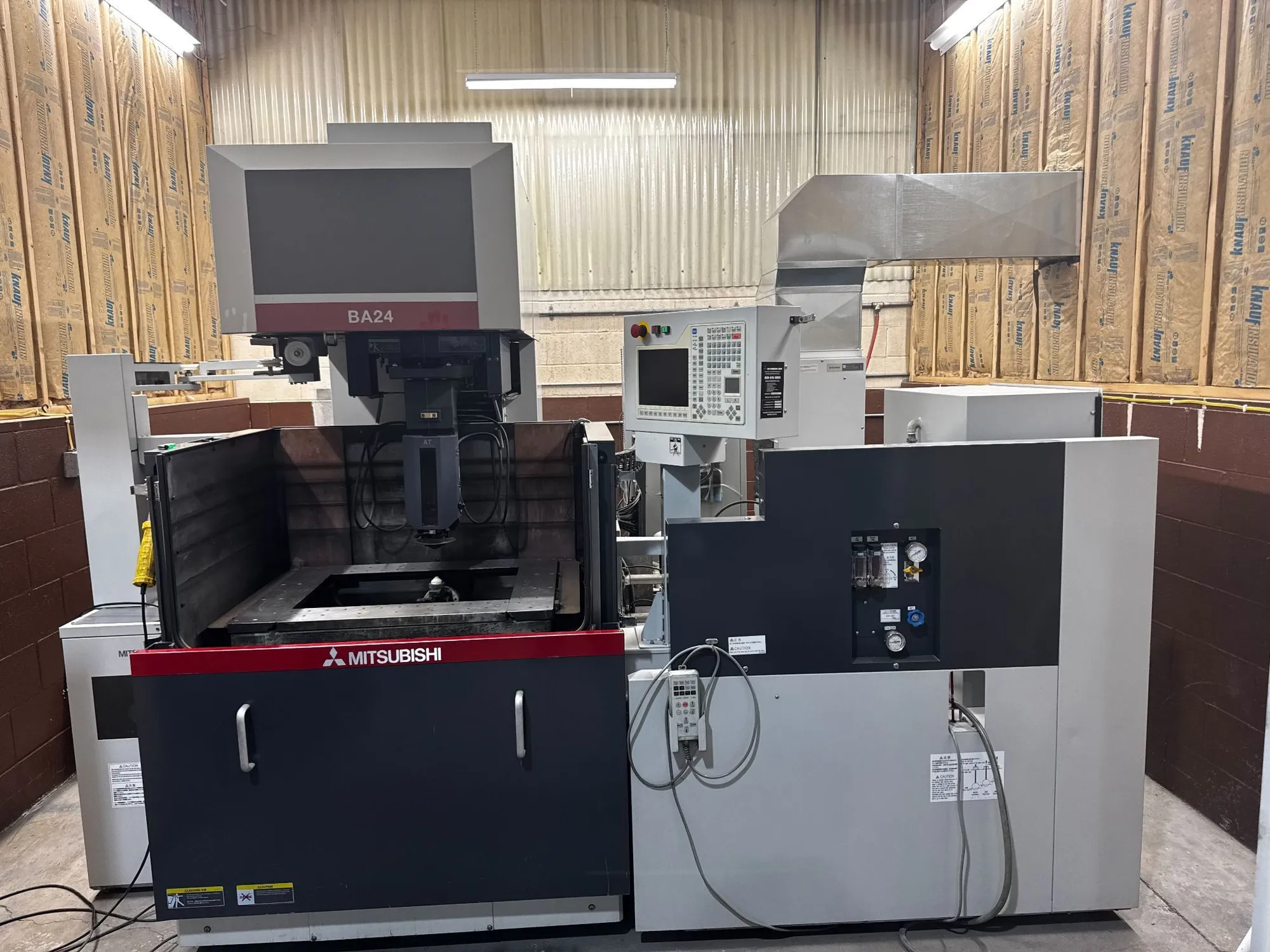 USED 2012 MITSUBISHI BA24