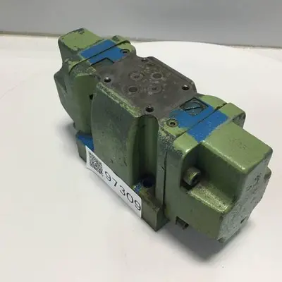 USED VICKERS DG5S56CUH13S300