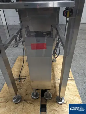 USED Mettler Toledo Mettler Toledo Hi-Speed Checkweigher, Model Starweigh XS TARE