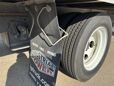 Used 2018 ISUZU VAN BODY TRUCK - DIESEL (2018) Box trucks Texas US | MachineryMax #1488266