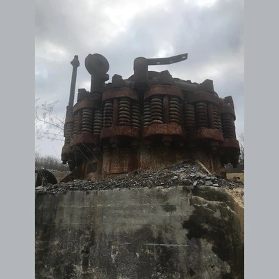 Symons 5.5ft Standard Cone Crusher