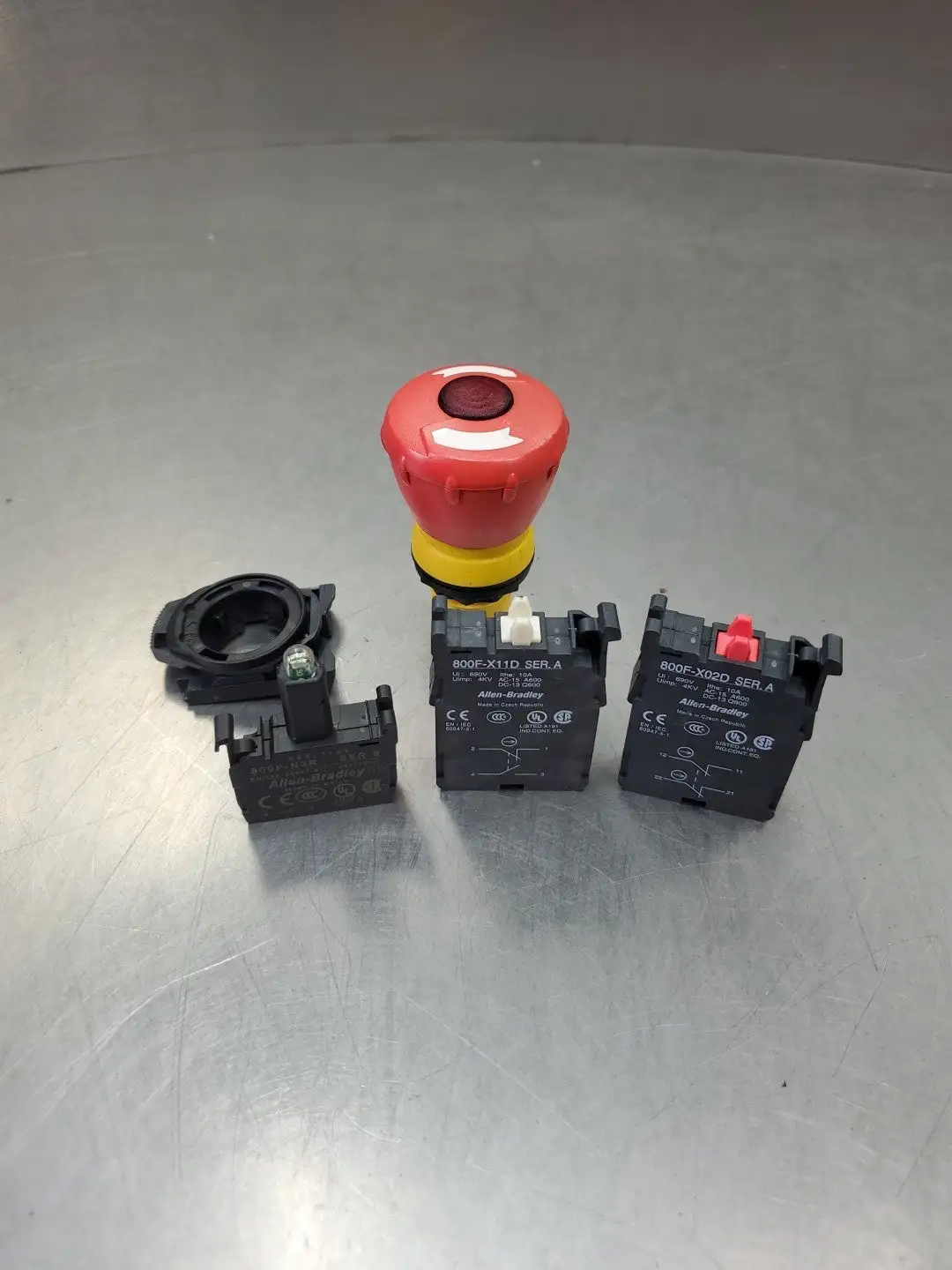 USED Allen-Bradley 800F-N3R/800F-X11D/800F-X02D LED E-Stop Pushbutton Switch