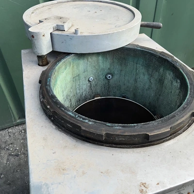 130L Astell Hearson Vertical Autoclave