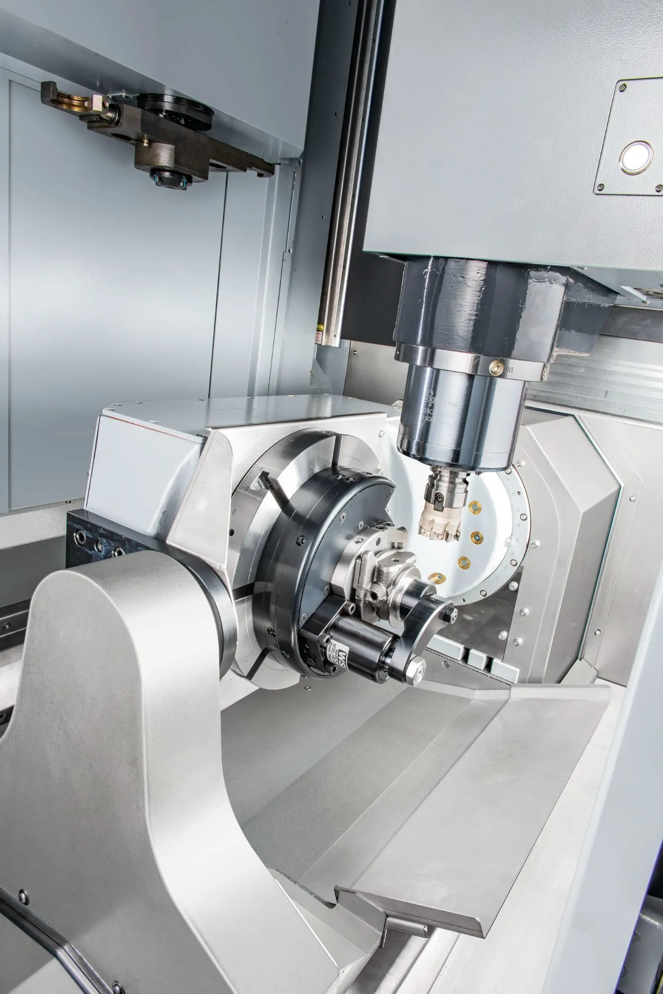WVM 5-Axis Trunnion Table