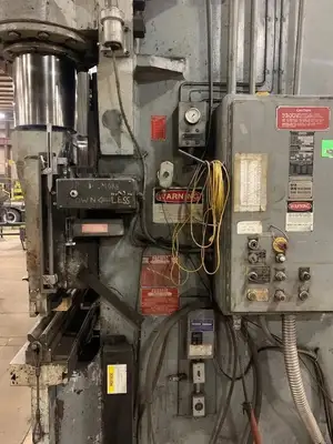 USED 1985 PACIFIC K400-16