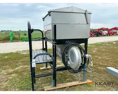 Used HINIKER _UNKNOWN_ Seeders Iowa US | Keast Enterprises #1360310