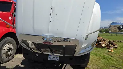 USED 2015 PETERBILT 579