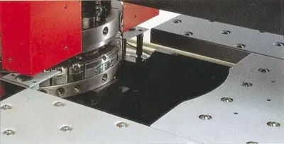 USED AMADA ARCADE 210 CNC