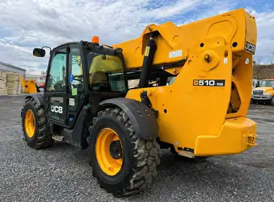 USED 2017 JCB 510-56