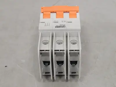New | in-Stock PHOENIX CONTACT 1010302 Switchgears British Columbia CA | Lenmark #240825