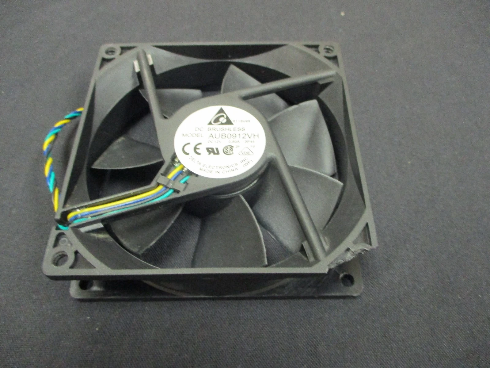USED Delta Electronics Inc AUB0912VH