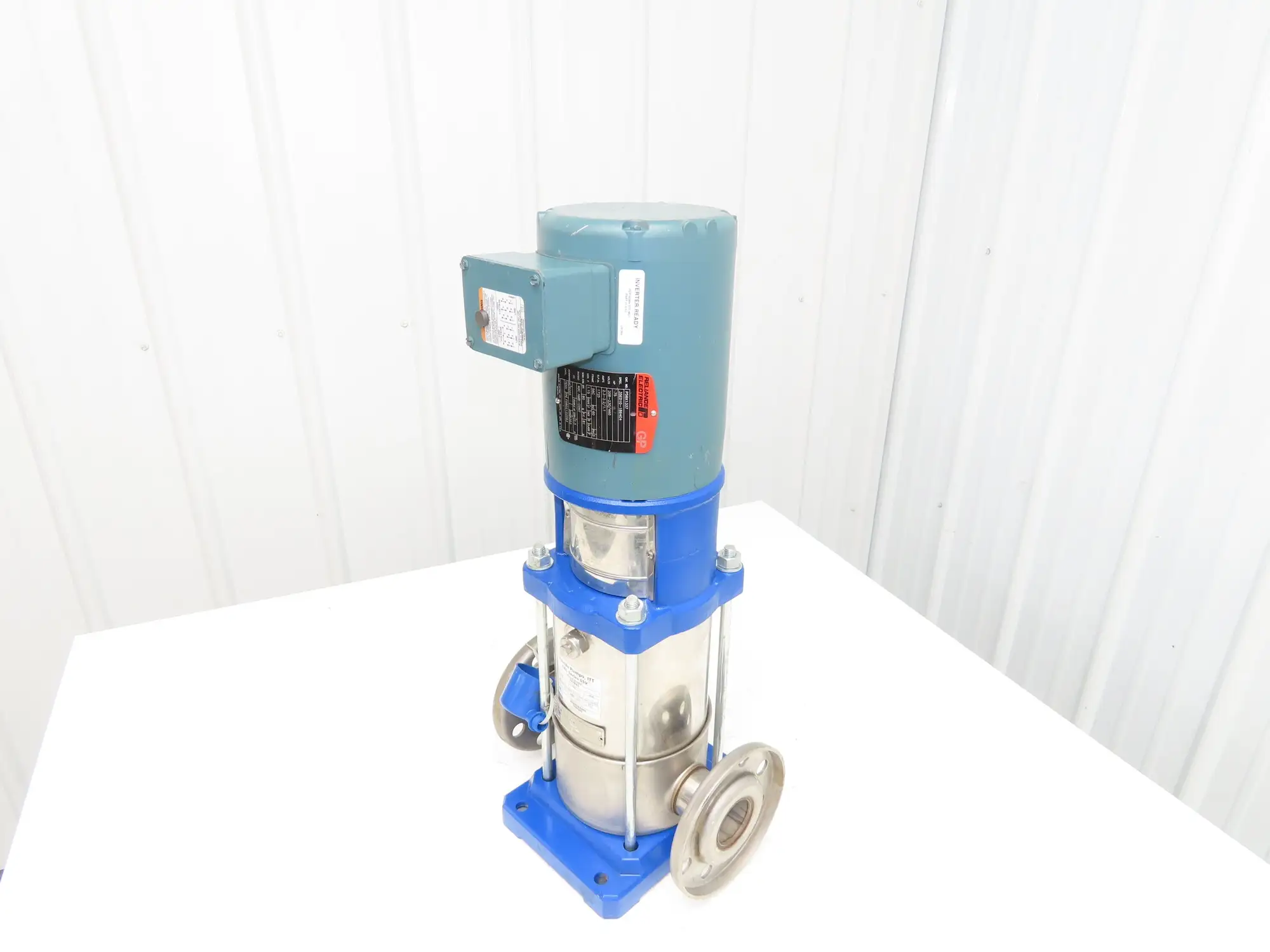 Goulds 4SVBK3 Inline Vertical Centrifugal Pump 2" Flanged 304SS 3/4Hp 230/460V