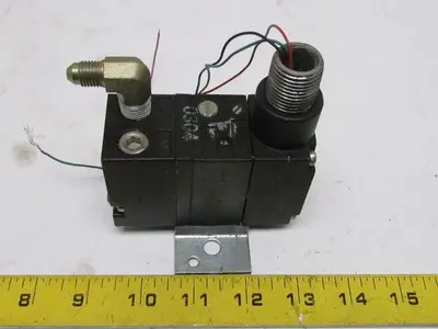 TA6000-001 Electro-Pneumatic Pressure Transducer 0-10 VDC 3-15 PSI Output 1/4NPT