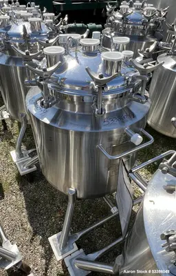Used 27.2 Gallon Vertical 316L Stainless Steel Tank – Precision Stainless Built