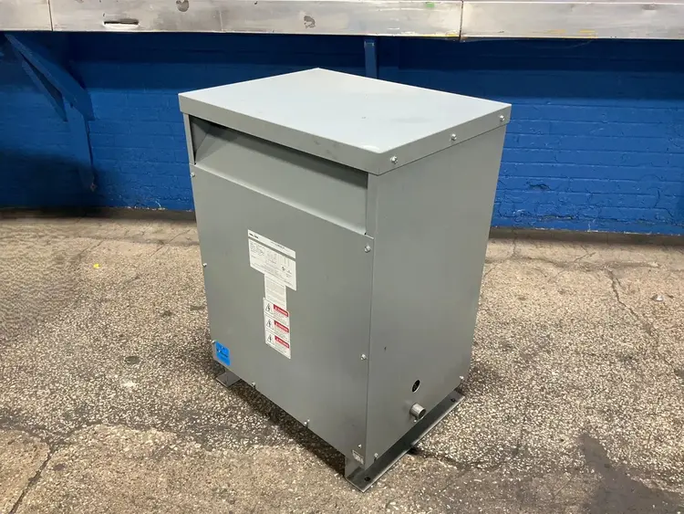 Used FEDERAL PACIFIC T48LH4045 Distribution Transformers Ohio US | HGR 24 #1425415
